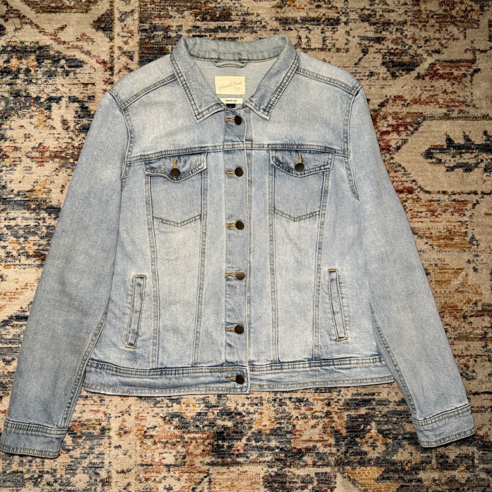 Universal Thread Light Blue Jean Jacket
